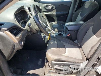 Zdjęcie 7 z 13 samochodu: 2015 JEEP CHEROKEE SPORT VIN:1C4PJMAB0FW503150 - miniatura