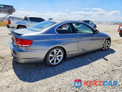 Trzecie zdjęcie samochodu z tyłu: 2010 BMW 335 XI VIN:WBAWC7C5XAE271344 - miniatura
