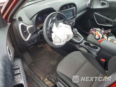 Zdjęcie 8 z 12 samochodu: 2020 KIA SOUL LX VIN:KNDJ23AU6L7088596 - miniatura