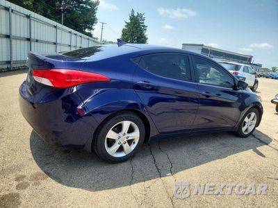 Trzecie zdjęcie samochodu z tyłu: 2013 HYUNDAI ELANTRA GLS VIN:5NPDH4AE1DH248696 - miniatura