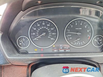 Zdjęcie 9 z 12 samochodu: 2013 BMW 328 XI VIN:WBA3B3C59DJ811339 - miniatura