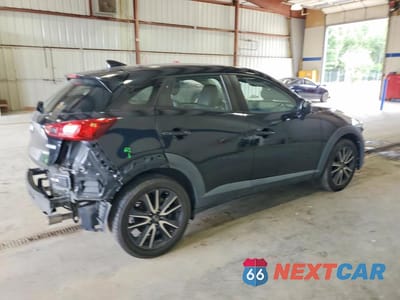 Trzecie zdjęcie samochodu z tyłu: 2018 MAZDA CX-3 TOURING VIN:JM1DKDC78J1323896 - miniatura
