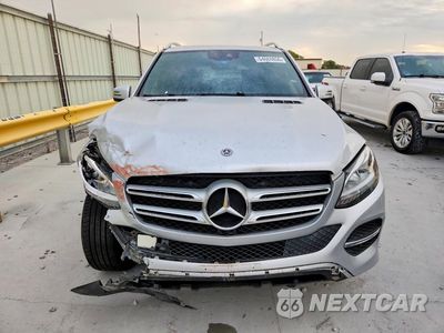 Piąte zdjęcie samochodu w środku: 2017 MERCEDES-BENZ GLE 350 4MATIC VIN:4JGDA5HB5HA966413 - miniatura