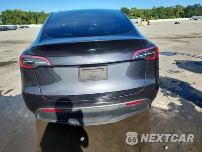 Zdjęcie 6 z 13 samochodu: 2024 TESLA MODEL Y VIN:7SAYGDED3RA327010 - miniatura