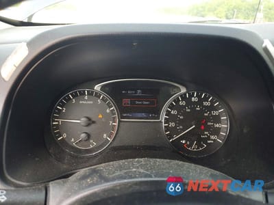 Zdjęcie 9 z 12 samochodu: 2016 NISSAN PATHFINDER PLATINUM VIN:5N1AR2MM4GC635214 - miniatura