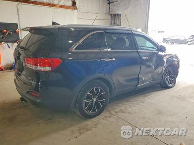 Trzecie zdjęcie samochodu z tyłu: 2016 KIA SORENTO LX VIN:5XYPG4A33GG050423 - miniatura