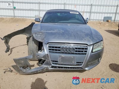 Piąte zdjęcie samochodu w środku: 2012 AUDI A5 PREMIUM PLUS VIN:WAUJFAFH3CN005865 - miniatura
