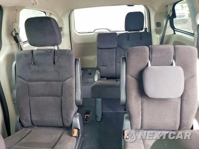Zdjęcie 10 z 13 samochodu: 2019 DODGE GRAND CARAVAN SE VIN:2C4RDGBG9KR786646 - miniatura