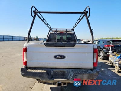 Zdjęcie 10 z 12 samochodu: 2017 FORD F350 SUPER DUTY VIN:1FTRF3ATXHEC09826 - miniatura
