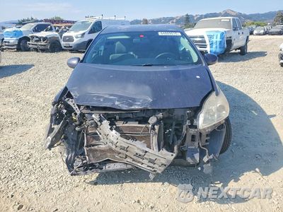 Piąte zdjęcie samochodu w środku: 2014 TOYOTA PRIUS TWO VIN:JTDKN3DU8E1759991 - miniatura