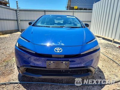 Piąte zdjęcie samochodu w środku: 2024 TOYOTA PRIUS LE VIN:JTDACAAU0R3021140 - miniatura