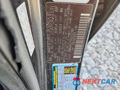 Zdjęcie 12 z 12 samochodu: 2016 KIA CADENZA LUXURY VIN:KNALN4D79G5212984 - miniatura
