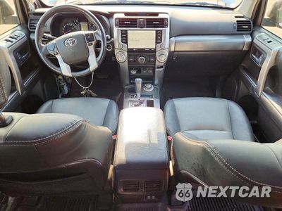Zdjęcie 8 z 14 samochodu: 2020 TOYOTA 4RUNNER SR5 PREMIUM VIN:JTEBU5JR6L5760119 - miniatura