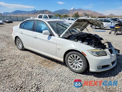 Czwarte zdjęcie samochodu z boku: 2009 BMW 328 XI SULEV VIN:WBAPK53519A510214 - miniatura