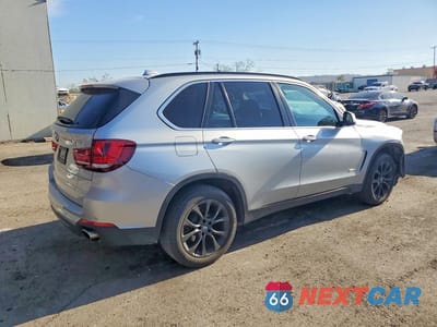 Trzecie zdjęcie samochodu z tyłu: 2016 BMW X5 SDRIVE35I VIN:5UXKR2C53G0R70340 - miniatura