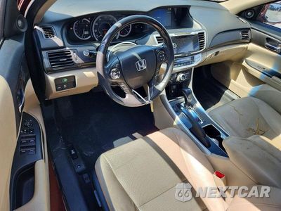 Zdjęcie 8 z 12 samochodu: 2013 HONDA ACCORD TOURING VIN:1HGCR3F95DA008834 - miniatura
