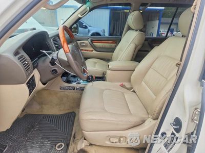 Zdjęcie 7 z 13 samochodu: 2007 LEXUS LX 470 VIN:JTJHT00W074020571 - miniatura