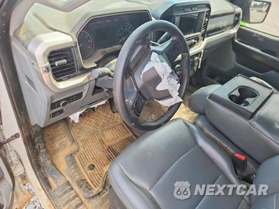 Zdjęcie 8 z 12 samochodu: 2021 FORD F150 VIN:1FTMF1CP4MKD64415 - miniatura