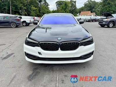 Piąte zdjęcie samochodu w środku: 2020 BMW 530 I VIN:WBAJR3C06LCD80214 - miniatura