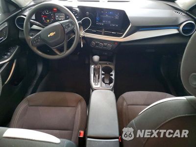 Zdjęcie 8 z 13 samochodu: 2025 CHEVROLET TRAX LS VIN:KL77LFEPXSC096863 - miniatura