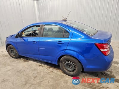Drugie zdjęcie samochodu z przodu: 2017 CHEVROLET SONIC LS VIN:1G1JB5SH0H4156938 - miniatura