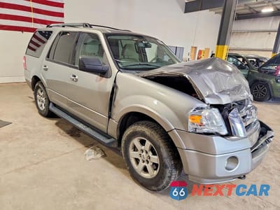 Czwarte zdjęcie samochodu z boku: 2009 FORD EXPEDITION XLT VIN:1FMFU16549LA13980 - miniatura