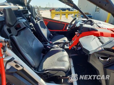 Piąte zdjęcie samochodu w środku: 2021 CAN-AM MAVERICK X3 UTILITY VEHICLE VIN:3JBVVAV40MK001918 - miniatura