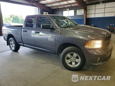 Czwarte zdjęcie samochodu z boku: 2018 RAM 1500 ST VIN:1C6RR7FG7JS343783 - miniatura