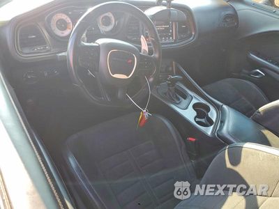 Zdjęcie 8 z 13 samochodu: 2020 DODGE CHALLENGER R/T SCAT PACK VIN:2C3CDZFJ5LH177203 - miniatura