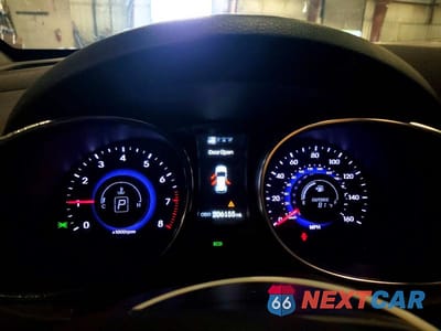 Zdjęcie 9 z 12 samochodu: 2013 HYUNDAI SANTA FE SPORT 2.0T VIN:5XYZUDLA4DG072942 - miniatura