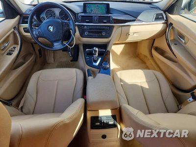 Zdjęcie 8 z 13 samochodu: 2015 BMW 320 I VIN:WBA3B1C52F5A05944 - miniatura