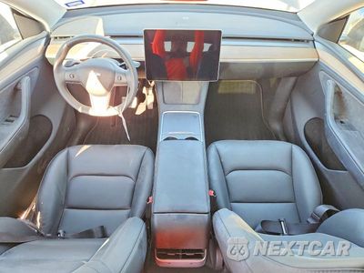 Zdjęcie 8 z 12 samochodu: 2023 TESLA MODEL Y VIN:7SAYGDEE2PA198988 - miniatura