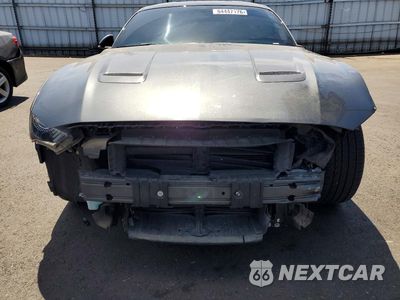Piąte zdjęcie samochodu w środku: 2019 FORD MUSTANG VIN:1FA6P8TH3K5176722 - miniatura