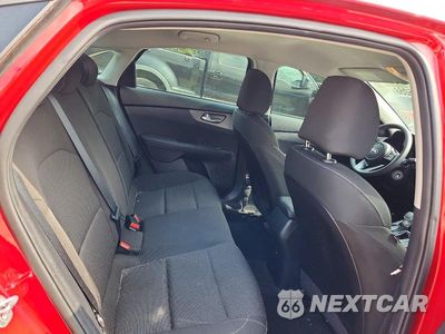 Zdjęcie 10 z 12 samochodu: 2020 KIA FORTE LXS VIN:3KPF24AD1LE245771 - miniatura