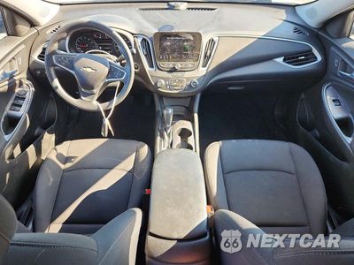 Zdjęcie 8 z 12 samochodu: 2020 CHEVROLET MALIBU LS VIN:1G1ZC5ST4LF000595 - miniatura