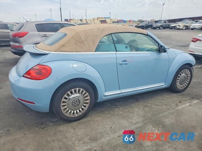 Trzecie zdjęcie samochodu z tyłu: 2015 VOLKSWAGEN BEETLE 1.8T VIN:3VW517AT4FM801697 - miniatura