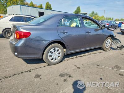 Trzecie zdjęcie samochodu z tyłu: 2010 TOYOTA COROLLA LE VIN:2T1BU4EE4AC520265 - miniatura
