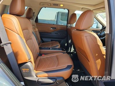 Zdjęcie 11 z 14 samochodu: 2023 NISSAN PATHFINDER PLATINUM VIN:5N1DR3DK7PC220342 - miniatura