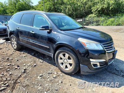 Czwarte zdjęcie samochodu z boku: 2017 CHEVROLET TRAVERSE PREMIER VIN:1GNKVJKD9HJ191012 - miniatura