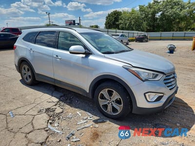 Czwarte zdjęcie samochodu z boku: 2016 HYUNDAI SANTA FE SE VIN:KM8SM4HF8GU154757 - miniatura