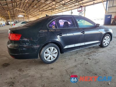 Trzecie zdjęcie samochodu z tyłu: 2014 VOLKSWAGEN JETTA SE VIN:3VWD17AJ5EM403231 - miniatura