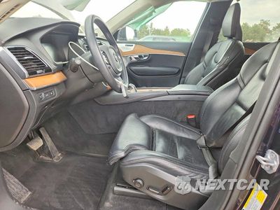 Zdjęcie 7 z 12 samochodu: 2019 VOLVO XC90 T8 INSCRIPTION VIN:YV4BR0CL7K1436083 - miniatura