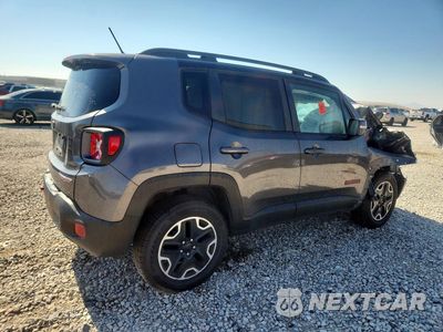 Trzecie zdjęcie samochodu z tyłu: 2017 JEEP RENEGADE TRAILHAWK VIN:ZACCJBCB4HPF95833 - miniatura