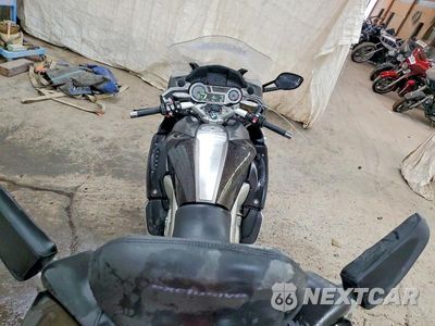 Zdjęcie 6 z 9 samochodu: 2016 BMW K1600 GTL VIN:WB1061307GZZ28892 - miniatura