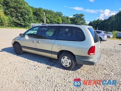 Drugie zdjęcie samochodu z przodu: 2000 DODGE GRAND CARAVAN SE VIN:1B4GP44G7YB766796 - miniatura