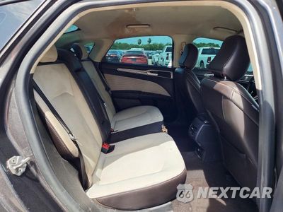 Zdjęcie 10 z 12 samochodu: 2020 FORD FUSION SE VIN:3FA6P0HD0LR199851 - miniatura