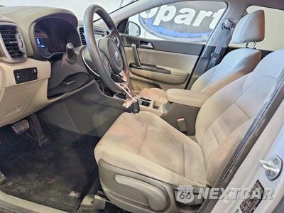 Zdjęcie 7 z 12 samochodu: 2017 KIA SPORTAGE LX VIN:KNDPM3AC4H7067006 - miniatura