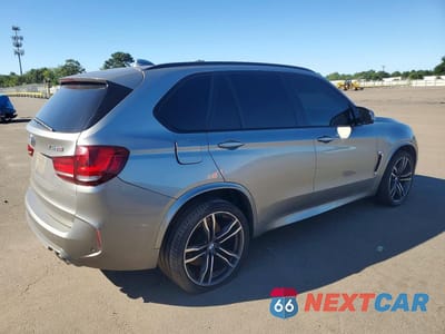 Trzecie zdjęcie samochodu z tyłu: 2017 BMW X5 M VIN:5YMKT6C56H0R79505 - miniatura