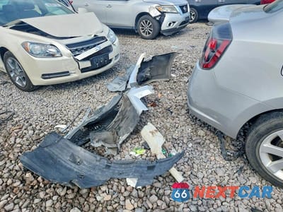 Zdjęcie 12 z 13 samochodu: 2011 NISSAN SENTRA 2.0 VIN:3N1AB6AP9BL668014 - miniatura