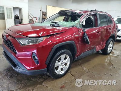2021 TOYOTA RAV4 XLE JTMRWRFV5MD125927 - główne zdjęcie licytacji z USA - miniatura
